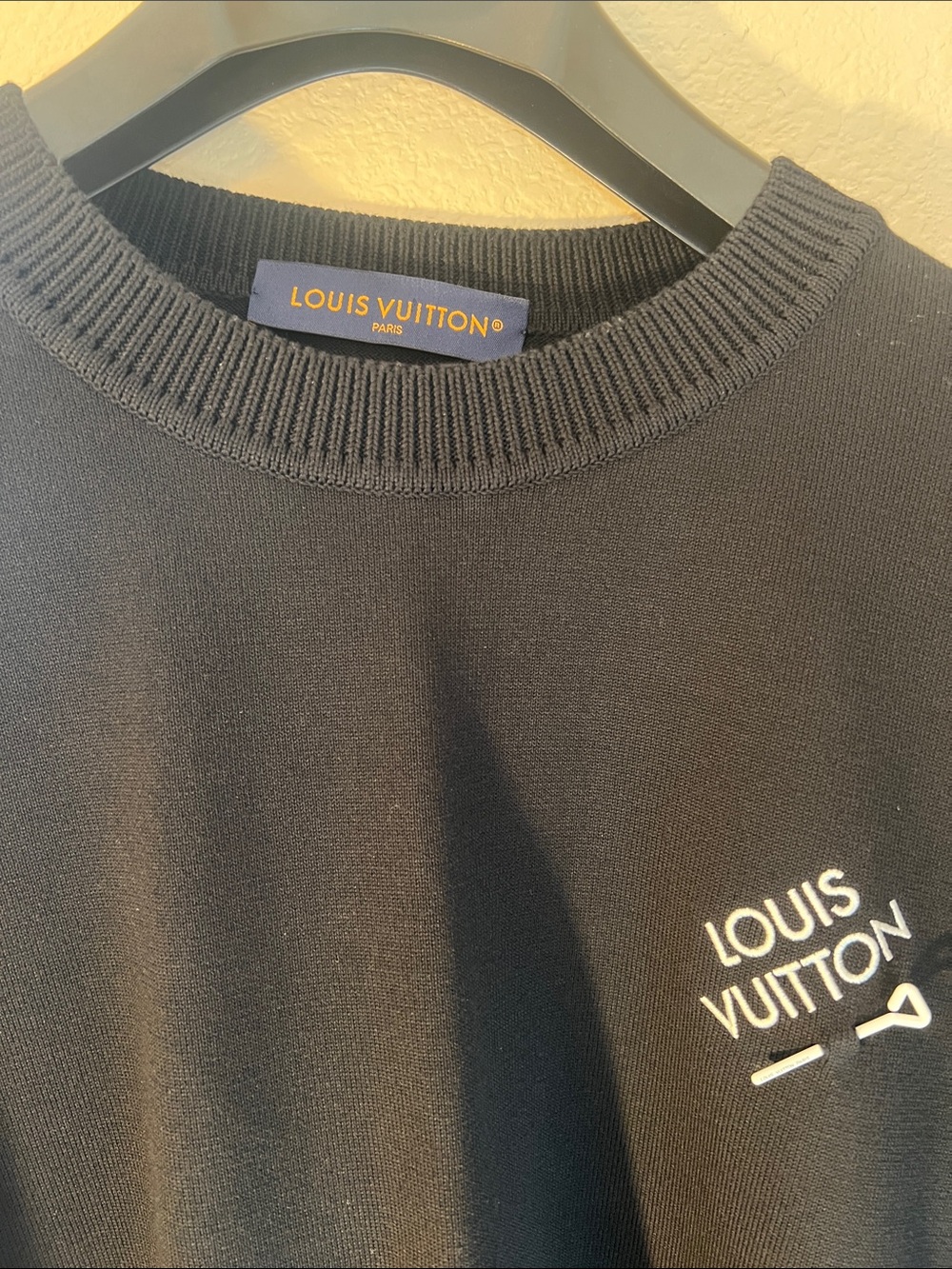 Louis Vuitton Black Men’s cotton t shirt  with White Logo